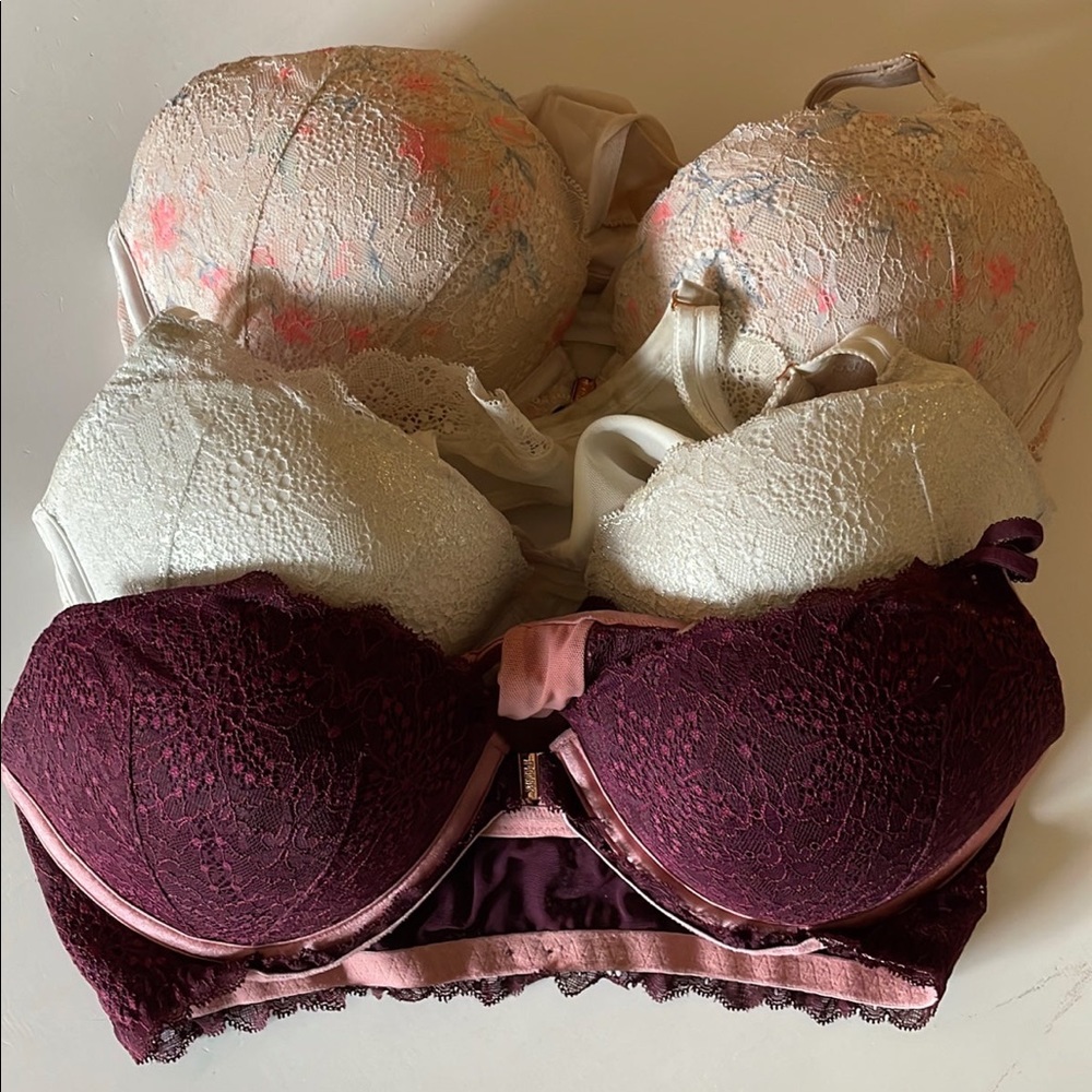 PINK Victoria secret bra